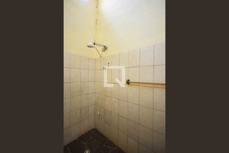 Casa para alugar com 100m², 3 quartos e 2 vagasBanheiro