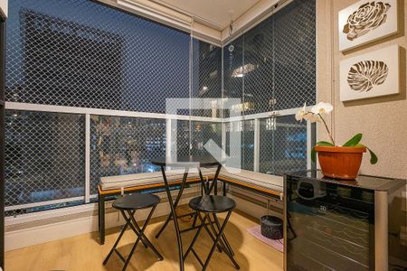 Sala/Cozinha - Varanda de apartamento para alugar com 2 quartos, 55m² em Jardim Paulistano, São Paulo