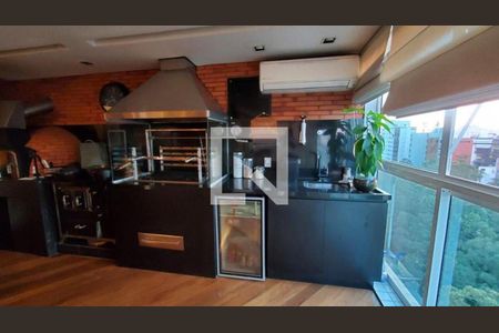 Apartamento à venda com 2 quartos, 209m² em Jardim Morumbi, São Paulo