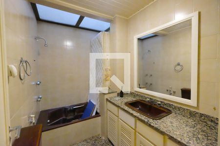 Apartamento à venda com 400m², 4 quartos e 3 vagasBanheiro