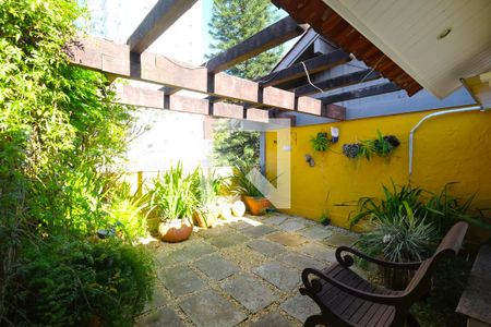 Apartamento à venda com 400m², 4 quartos e 3 vagasCobertura