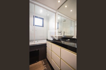 Apartamento à venda com 83m², 3 quartos e 2 vagasBanheiro