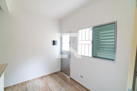 Sala/Cozinha de casa para alugar com 2 quartos, 44m² em Vila Campestre, São Paulo