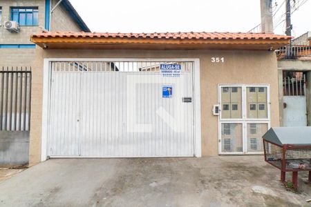 Casa para alugar com 44m², 1 quarto e 1 vagaFachada