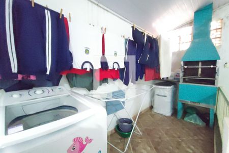 Casa à venda com 449m², 5 quartos e 2 vagasÁrea de Serviço