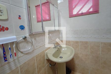 Casa à venda com 449m², 5 quartos e 2 vagasCasa 2 - Banheiro