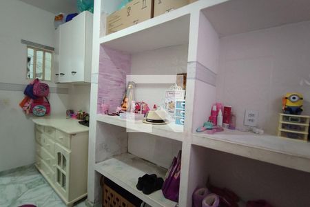 Casa à venda com 449m², 5 quartos e 2 vagasQuarto 2