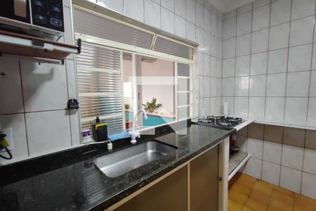 Casa à venda com 449m², 5 quartos e 2 vagasCozinha