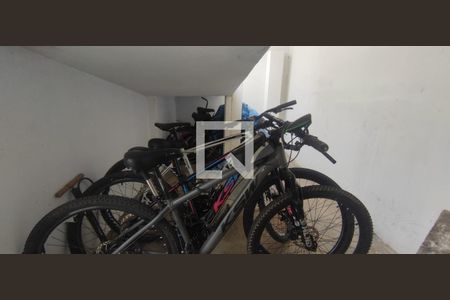 Casa de condomínio à venda com 70m², 2 quartos e 1 vaga Casa de condomínio à venda com 70m², 2 quartos e 1 vagaÁrea Comum