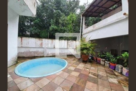 Casa à venda com 370m², 4 quartos e 4 vagas