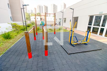 Apartamento para alugar com 41m², 2 quartos e 1 vaga Apartamento para alugar com 41m², 2 quartos e 1 vagaÁrea comum - Playground