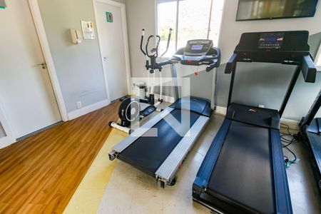 Apartamento para alugar com 41m², 2 quartos e 1 vaga Apartamento para alugar com 41m², 2 quartos e 1 vagaÁrea comum - Academia