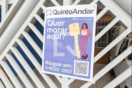 Casa para alugar com 120m², 3 quartos e 1 vaga Casa para alugar com 120m², 3 quartos e 1 vagaFachada