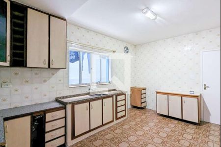 Casa para alugar com 120m², 3 quartos e 1 vaga Casa para alugar com 120m², 3 quartos e 1 vagaCozinha