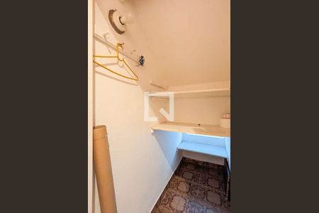 Casa para alugar com 120m², 3 quartos e 1 vaga Casa para alugar com 120m², 3 quartos e 1 vagaDespensa
