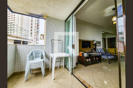 Sacada de apartamento para alugar com 2 quartos, 100m² em Jardim Astúrias, Guarujá