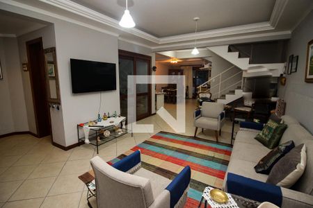 Sala de casa à venda com 3 quartos, 300m² em Ipanema, Porto Alegre