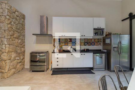 Casa para alugar com 422m², 3 quartos e 3 vagas Casa para alugar com 422m², 3 quartos e 3 vagasCozinha