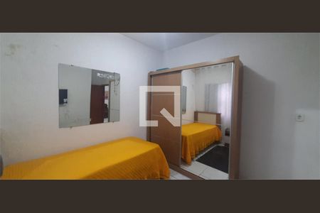 Casa à venda com 3 quartos, 240m² em Parada Inglesa, São Paulo