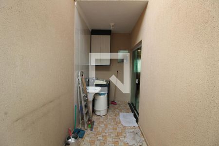 Casa à venda com 64m², 2 quartos e 2 vagasÁrea de Serviço