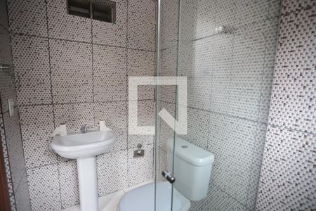 Banheiro do Quarto 1 de casa para alugar com 3 quartos, 180m² em Jardim Imperador, Suzano