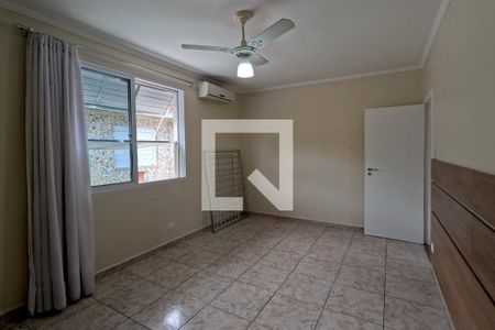 Quarto 1 de apartamento para alugar com 2 quartos, 76m² em Embaré, Santos