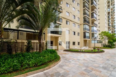 Fachada do bloco de apartamento para alugar com 2 quartos, 68m² em Picanço, Guarulhos
