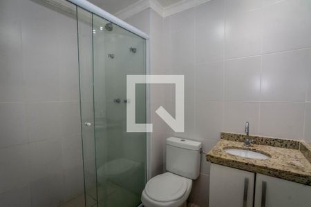 Banheiro de apartamento para alugar com 2 quartos, 68m² em Picanço, Guarulhos