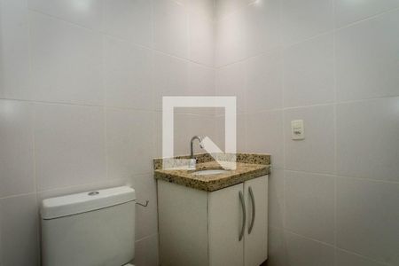 Apartamento para alugar com 68m², 2 quartos e 1 vaga Apartamento para alugar com 68m², 2 quartos e 1 vagaBanheiro