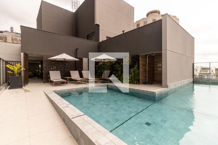 Studio para alugar com 54m², 1 quarto e sem vaga Studio para alugar com 54m², 1 quarto e sem vagaÁrea comum - Piscina