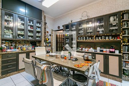 Casa à venda com 280m², 2 quartos e 1 vagaCozinha