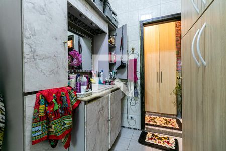 Casa à venda com 280m², 2 quartos e 1 vagaBanheiro da Suíte