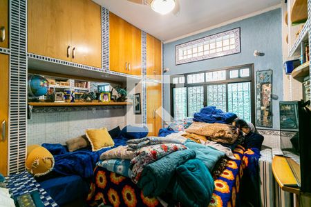 Casa à venda com 280m², 2 quartos e 1 vagaDormitório 2 