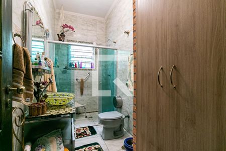 Casa à venda com 280m², 2 quartos e 1 vagaBanheiro 2