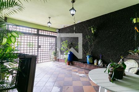 Casa à venda com 280m², 2 quartos e 1 vagaGaragem