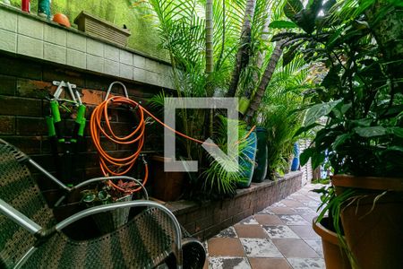 Casa à venda com 280m², 2 quartos e 1 vagaGaragem