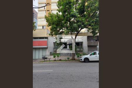 Apartamento à venda com 100m², 3 quartos e 2 vagasFachada