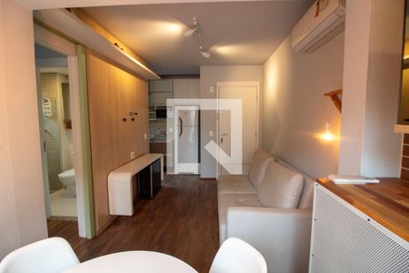 Sala de apartamento para alugar com 1 quarto, 40m² em Campo Belo, São Paulo