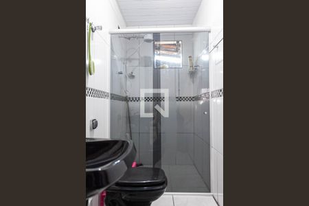 Casa à venda com 105m², 3 quartos e 3 vagas Casa à venda com 105m², 3 quartos e 3 vagasCasa 1 - Banheiro social