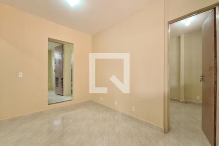 Sala de apartamento à venda com 2 quartos, 64m² em Pilares, Rio de Janeiro