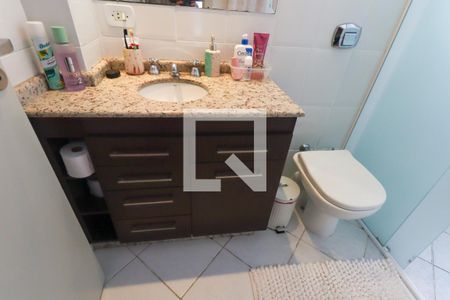 Apartamento à venda com 75m², 3 quartos e 1 vagaBanheiro do Quarto 2 