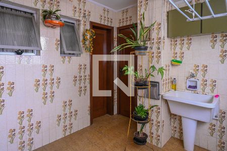 Apartamento para alugar com 130m², 3 quartos e sem vagaArea de Serviço