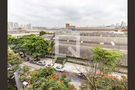 Apartamento à venda com 45m², 2 quartos e 1 vagaCozinha e Área de Serviço - Vista