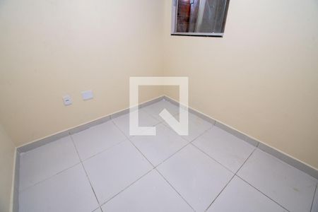 Quarto 1 de apartamento para alugar com 2 quartos, 42m² em Guará Ii, Brasília