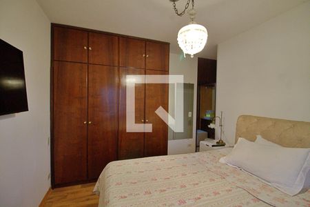 Apartamento à venda com 104m², 3 quartos e 2 vagas Apartamento à venda com 104m², 3 quartos e 2 vagasSuíte 3