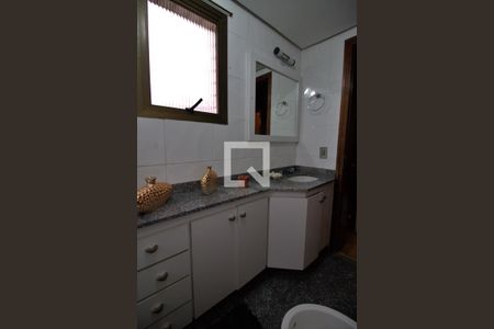 Apartamento à venda com 104m², 3 quartos e 2 vagas Apartamento à venda com 104m², 3 quartos e 2 vagasBanheiro da Suíte 3