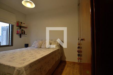 Apartamento à venda com 104m², 3 quartos e 2 vagas Apartamento à venda com 104m², 3 quartos e 2 vagasQuarto 2
