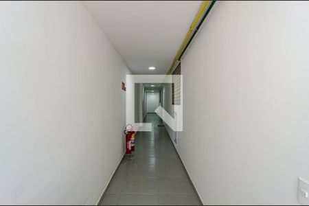 Apartamento à venda com 35m², 1 quarto e sem vaga Apartamento à venda com 35m², 1 quarto e sem vagaCorredor