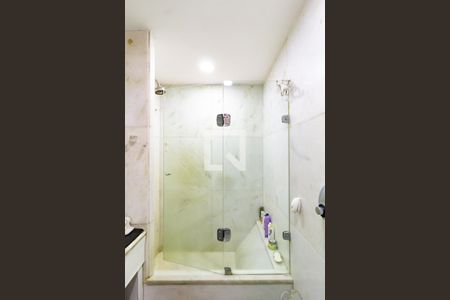 Detalhe do banheiro da suíte  de apartamento à venda com 4 quartos, 191m² em Lagoa, Rio de Janeiro