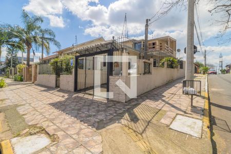 Casa à venda com 181m², 4 quartos e 4 vagasFachada